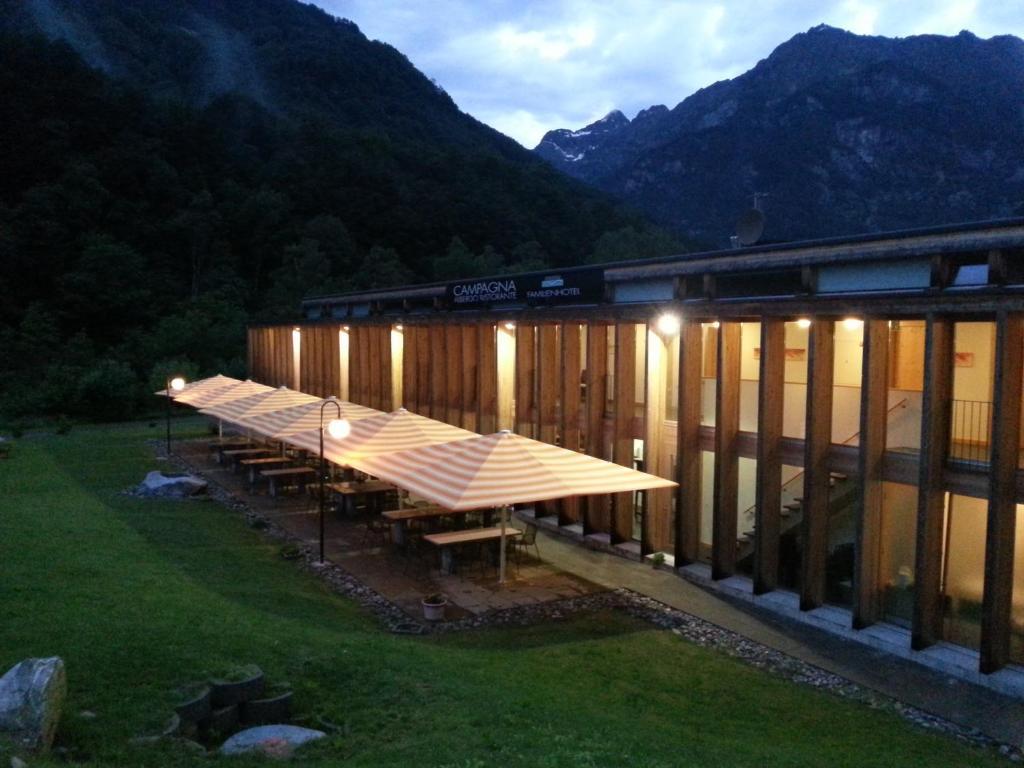 Familienhotel Campagna Frasco Exterior foto